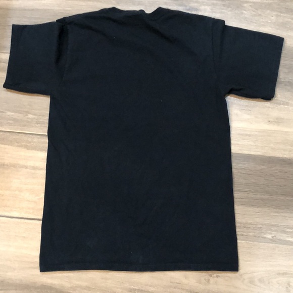 Can’t blame the youth Tee - Picture 3 of 7